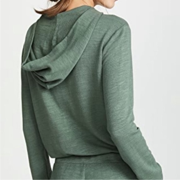 Monrow Romper Super Soft Zip Up Hooded Shorts Cactus Green Sz S NEW - Picture 4 of 15